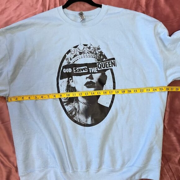 Taylor Swift God Save The Queen Baby Blue Crewneck Sweatshirt XXL - Picture 4 of 5